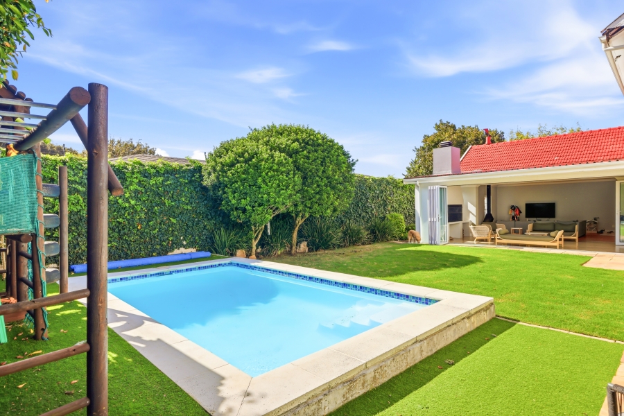 4 Bedroom Property for Sale in Newlands Western Cape